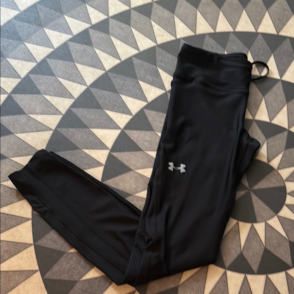 Under Armour Black Compression Leggings